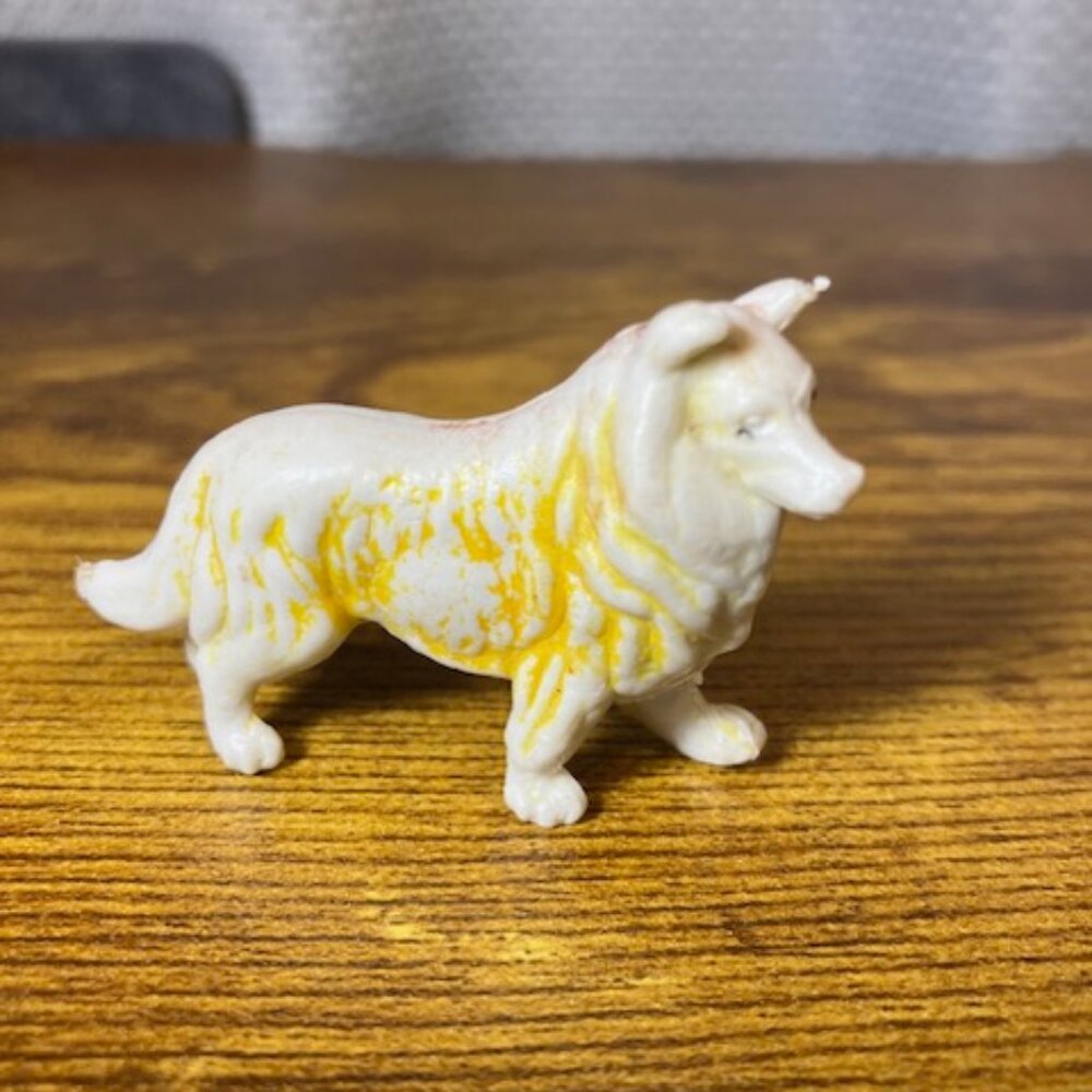 Rare 1950's Shepard Dog Figurine/Toy Made in Hong Kong 1.25"‎ Hard Plastic